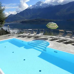  Appartement Wonderful Flat With Swimming Pool Lift And Garden Italië